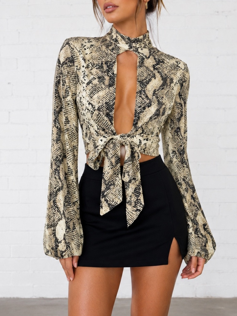 Windsor Snakeskin Keyhole Tie Front Crop Top XS Y2K Balloon Sleeve Indie Sleaze